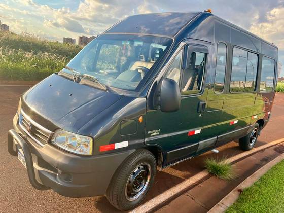 FIAT DUCATO 2.3 MINIBUS TETO ALTO 8V TURBO DIESEL 3P MANUAL FIAT DUCATO 2.3 MINIBUS TETO ALTO 8V TURBO DIESEL 3P MANUAL